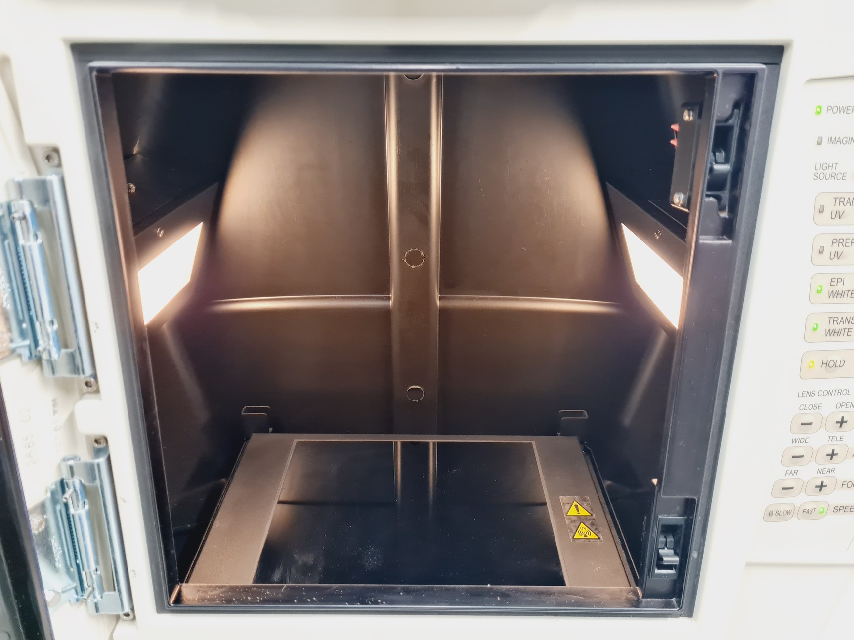 Image of Bio-Rad Universal Hood II UV Gel Imaging System Lab