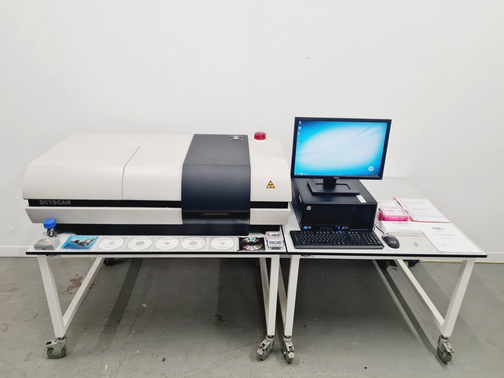 Image of Bruker SkyScan 1172 Micro-CT Scanner with PC, Software and Accessories Lab