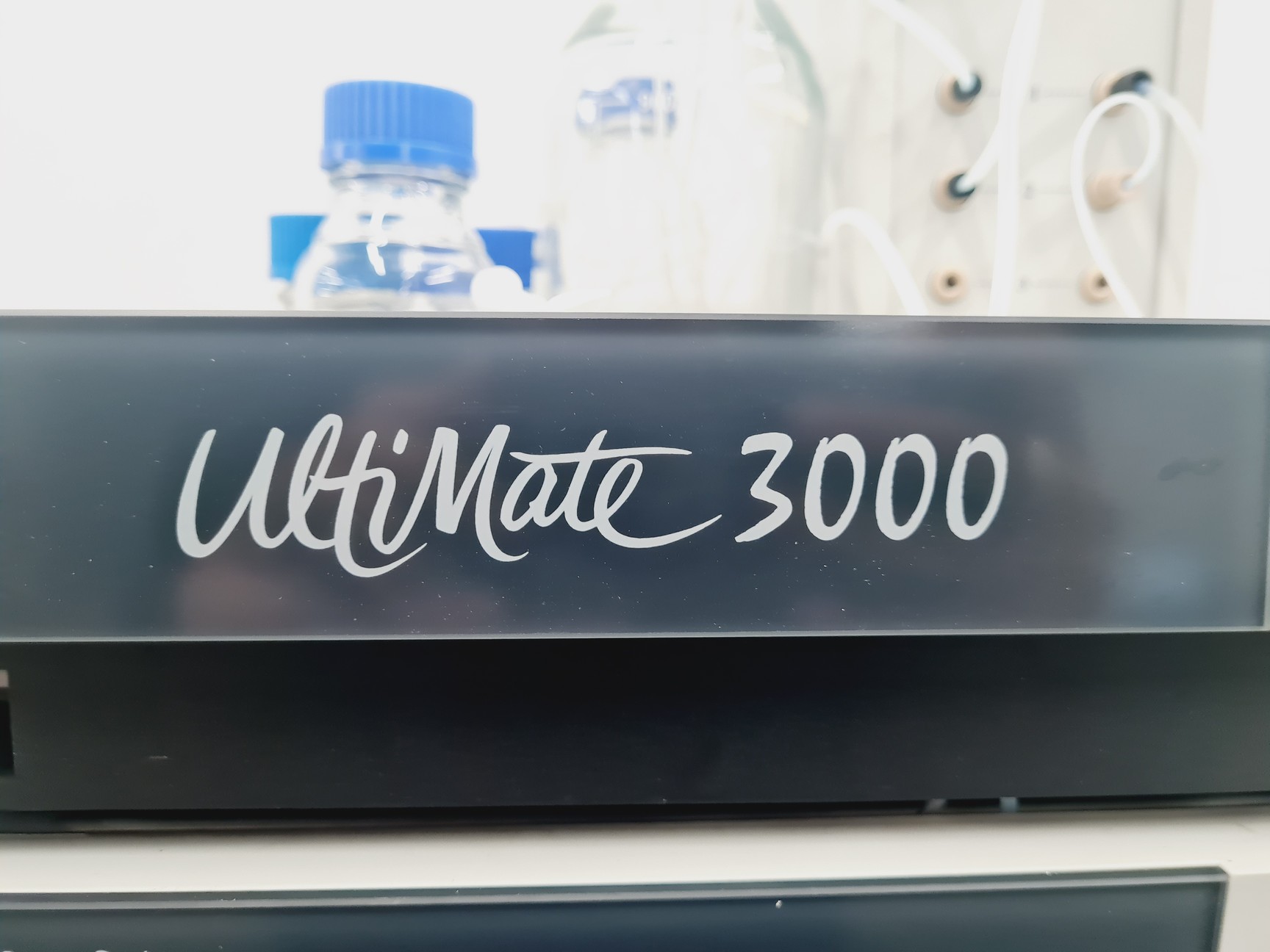Image of Dionex Ultimate 3000 HPLC System with RSLCnano System & RS Autosampler