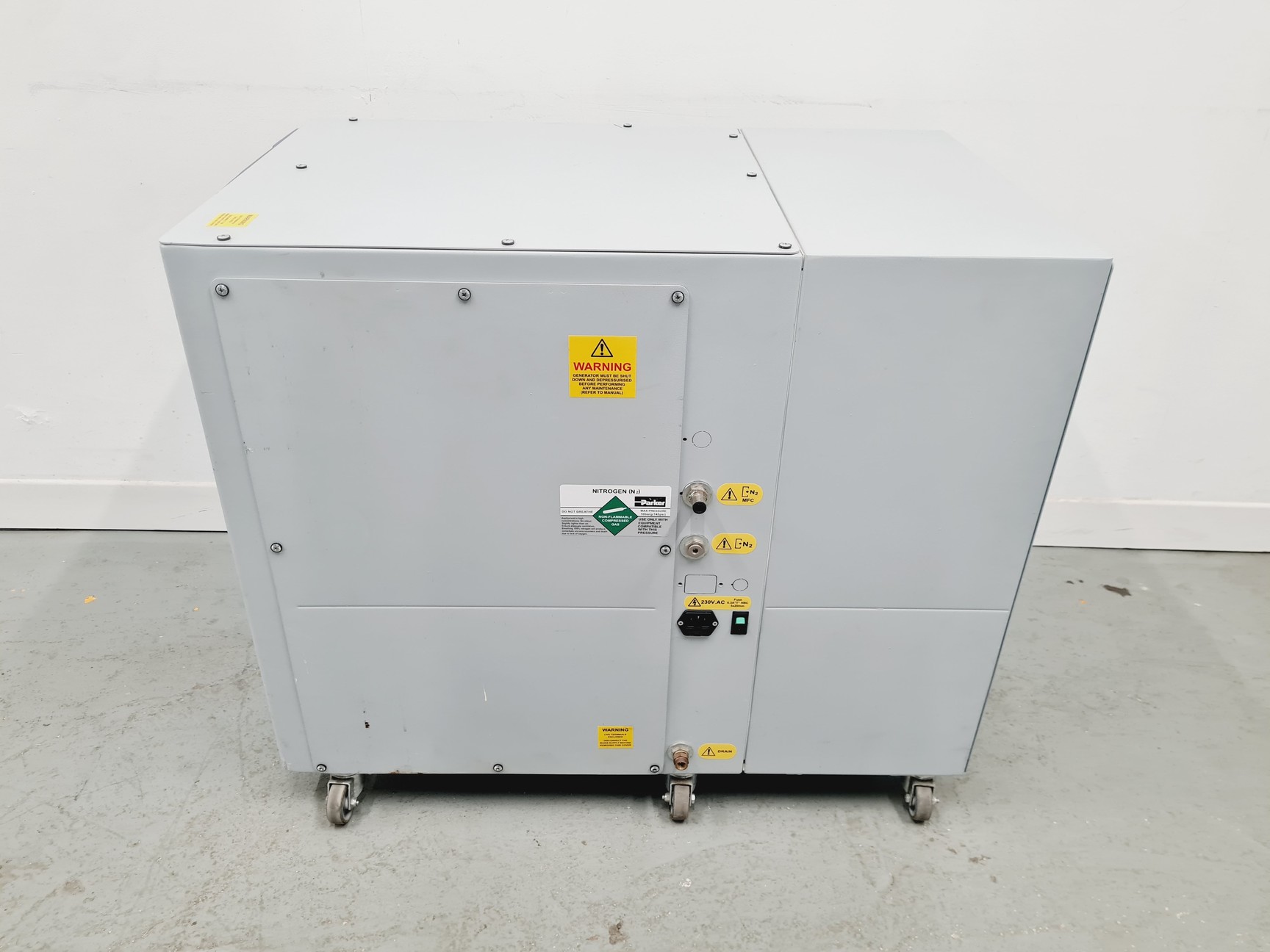 Image of Parker Dominick Hunter LCMS30-1 Nitrogen Gas Generator