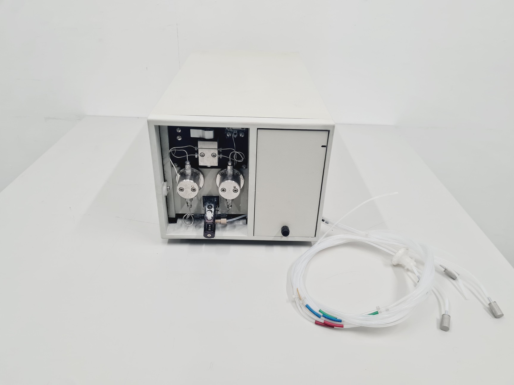 Image of Waters 600E Multisolvent Delivery System Waters 600 Controller