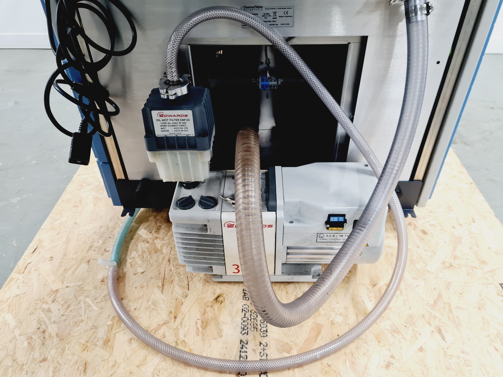 Image of Thermo Scientific LTQ-Velos-ETD with LTQ Orbitrap Velos Mass Spectrometer