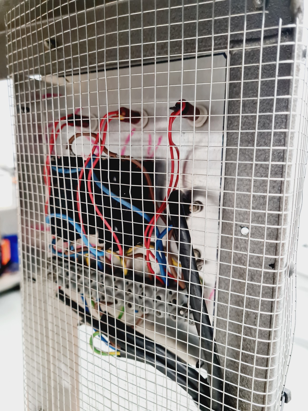 Image of Edwards Speedivac Vapour Diffusion Pump EO2 Rig w/ Pressure Gauge 