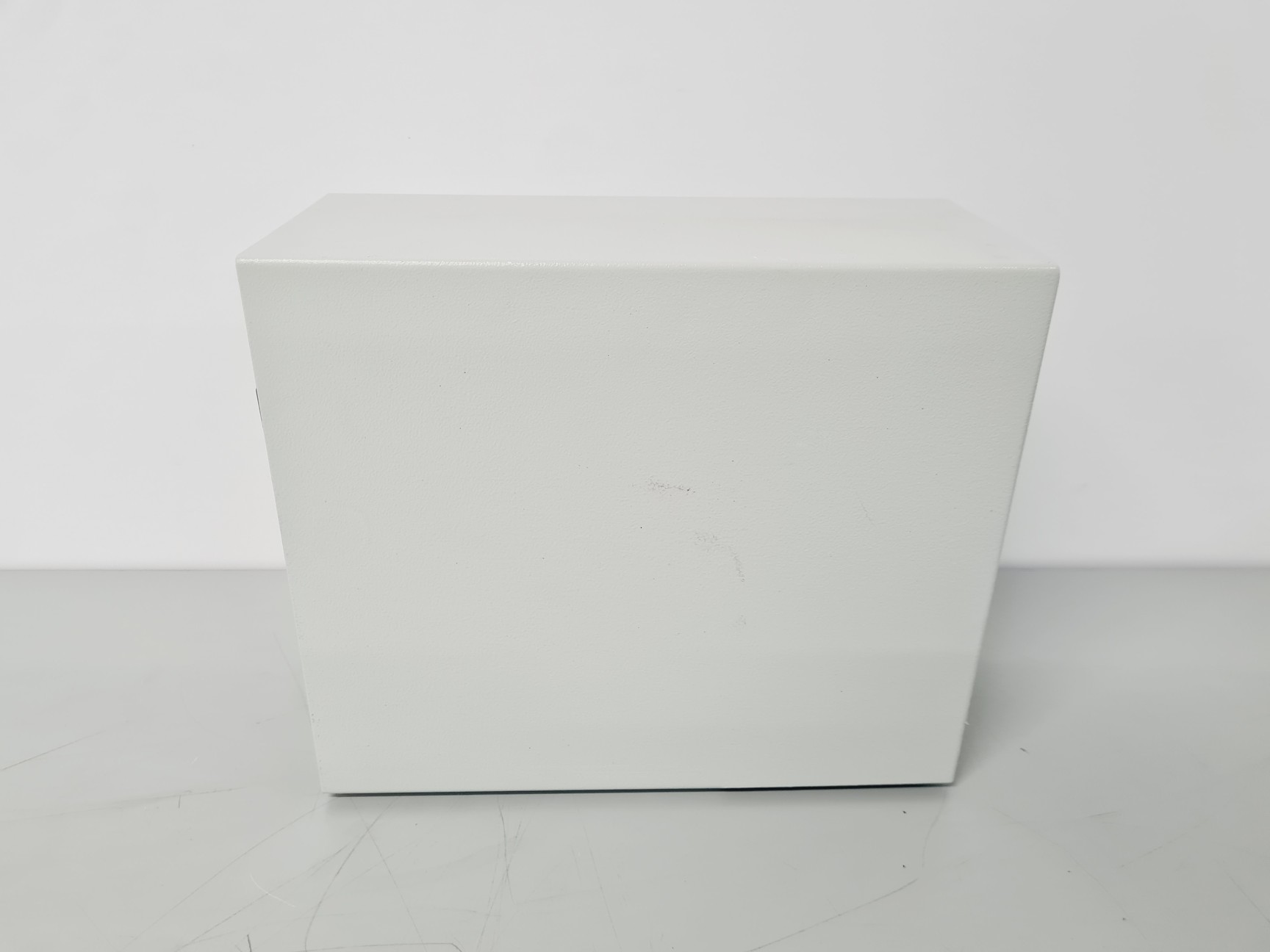 Image of Dionex Ultimate 3000 SRD-3400 & Cambridge Scientific Instruments vacuum degasser