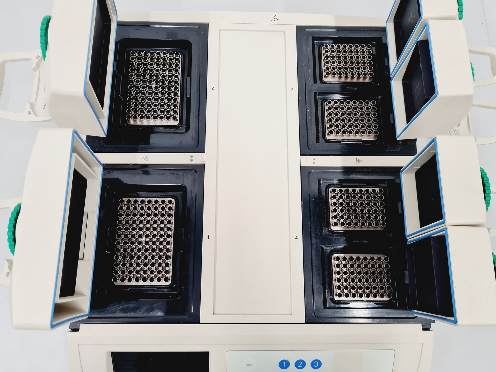 Image of Bio-Rad DNA Engine Tetrad 2 Peltier Thermal Cycler