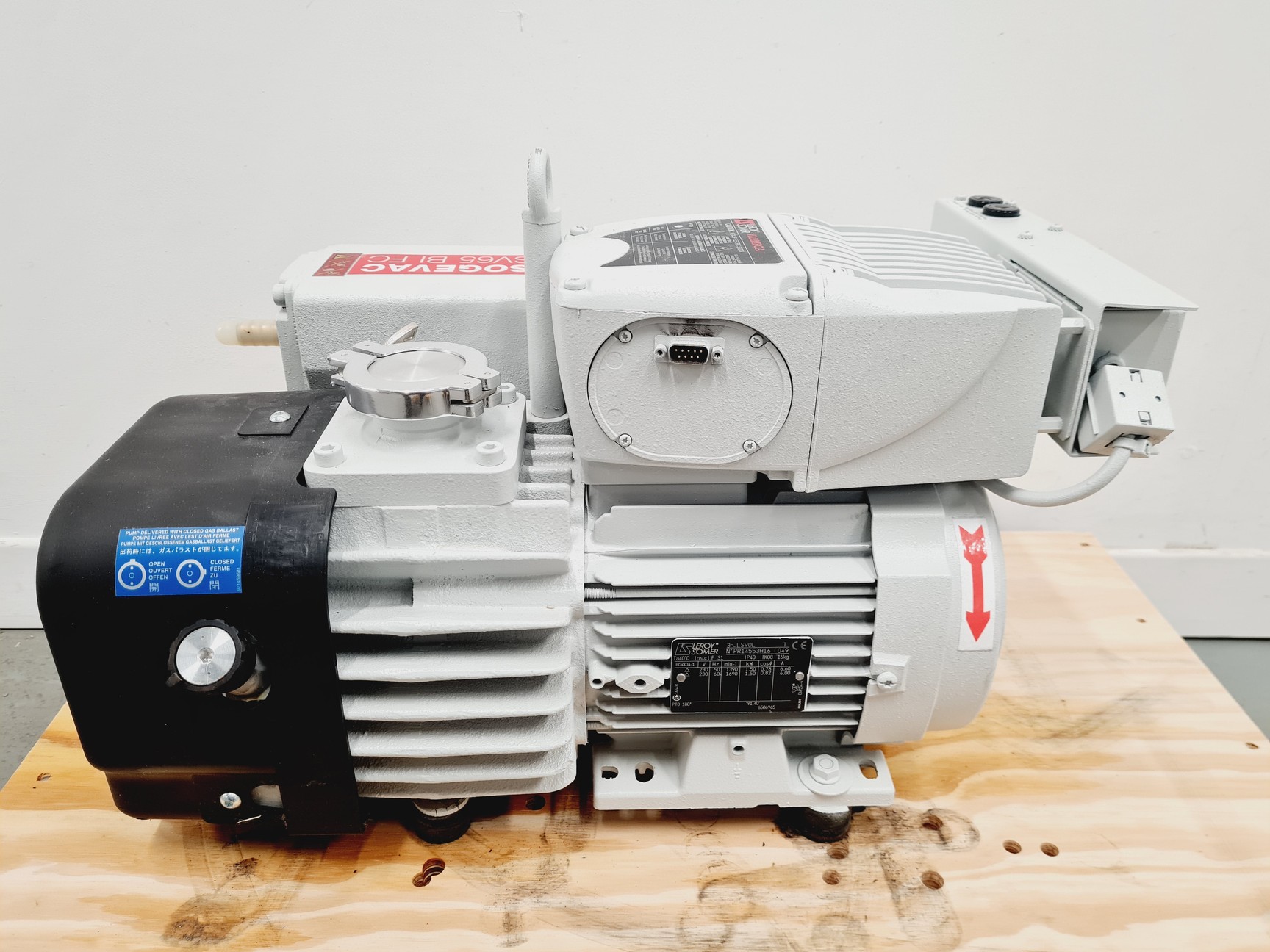 Image of Sogevac Model SV65 BI FC Vacuum Pump
