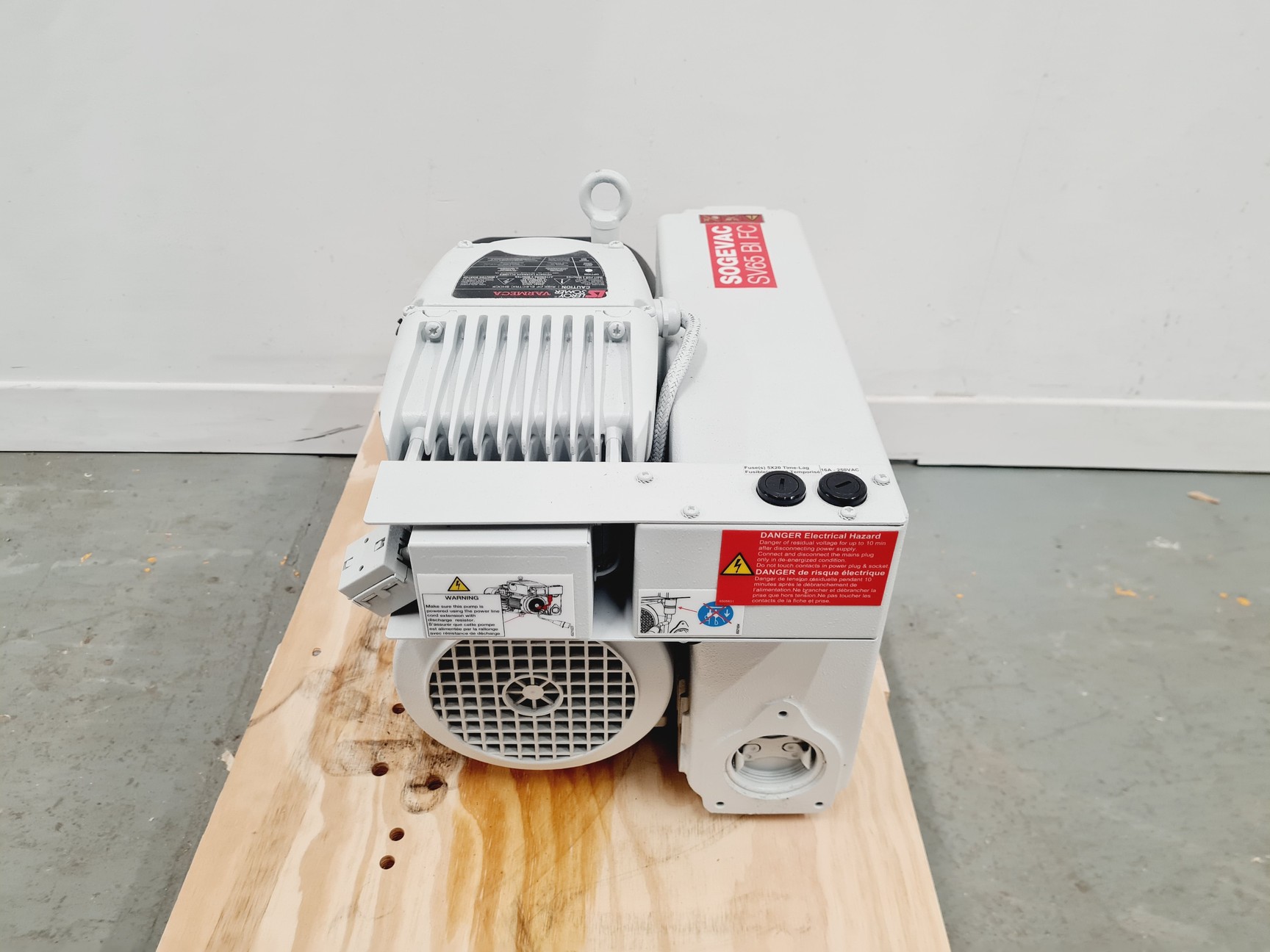 Image of Sogevac Model SV65 BI FC Vacuum Pump