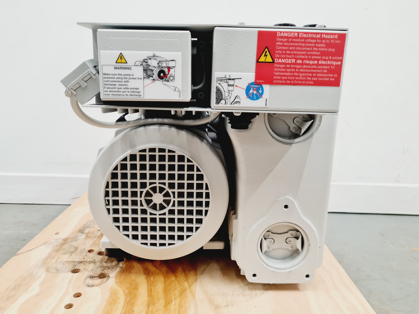 Image of Sogevac Model SV65 BI FC Vacuum Pump