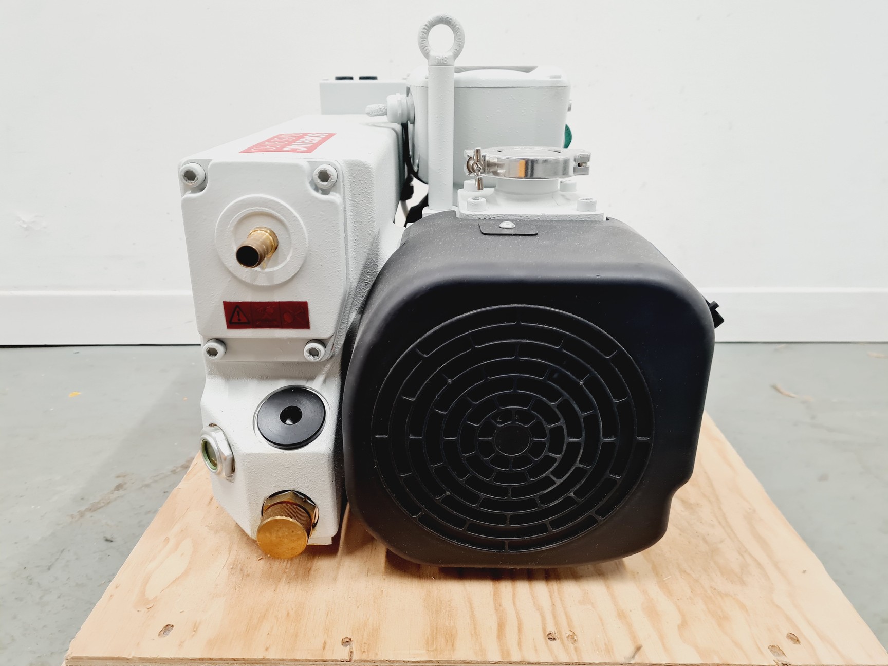 Image of Sogevac SV65 BI FC Vacuum Pump