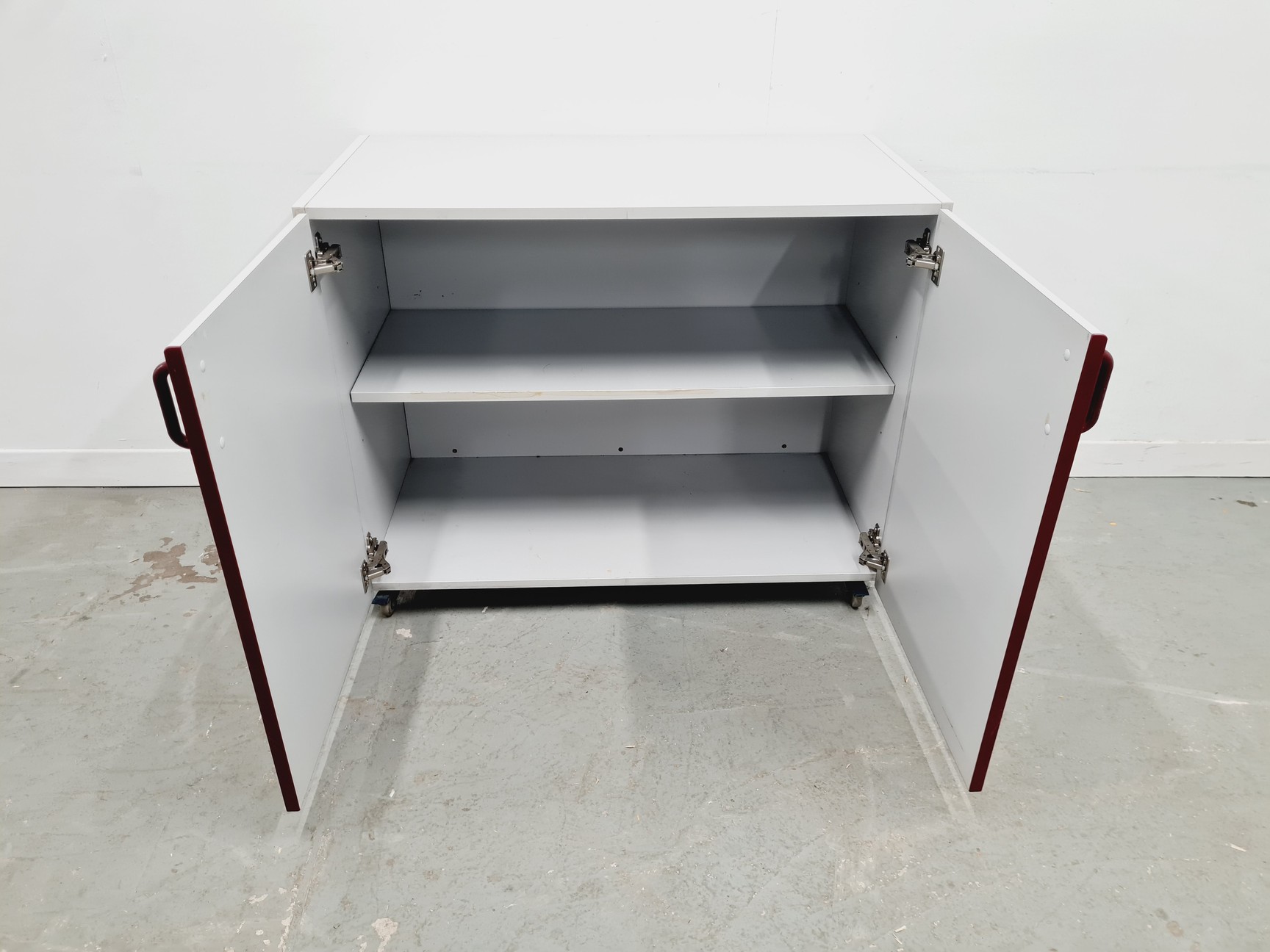 Image of Set of 5 S+B Under Bench Lab Storage, 3 x 2 Door Cupboards, 2 x 3 Drawer Chests