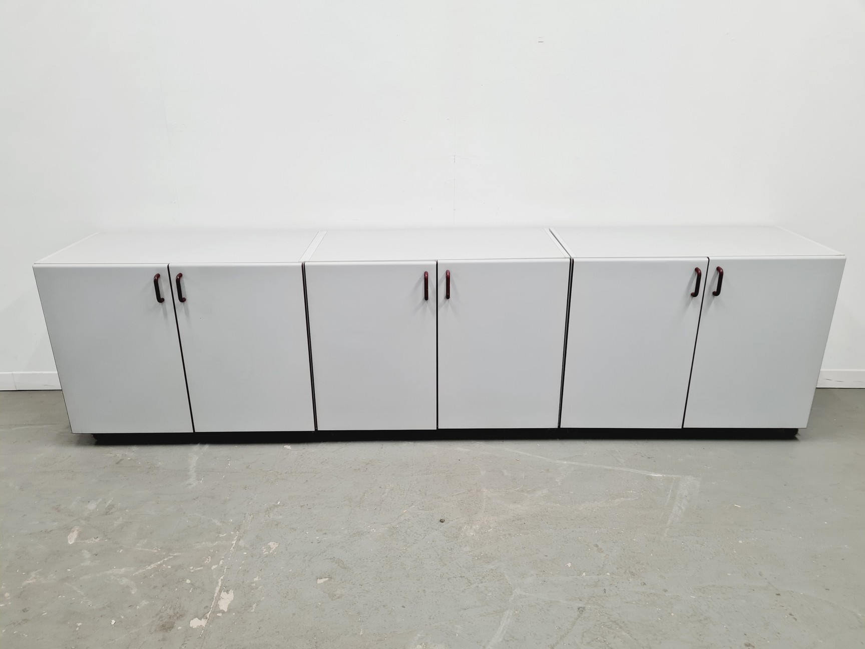 Image of Set of 5 S+B Under Bench Lab Storage, 3 x 2 Door Cupboards, 2 x 3 Drawer Chests