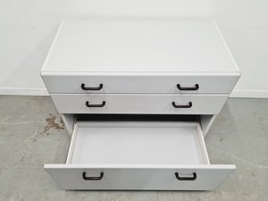 Thumbnail image of Set of 5 S+B Under Bench Lab Storage, 3 x 2 Door Cupboards, 2 x 3 Drawer Chests