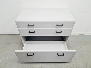 Thumbnail image of Set of 4 S+B Under Bench Lab Storage, 2 x 2 Door Cupboards, 2 x 3 Drawer Chests