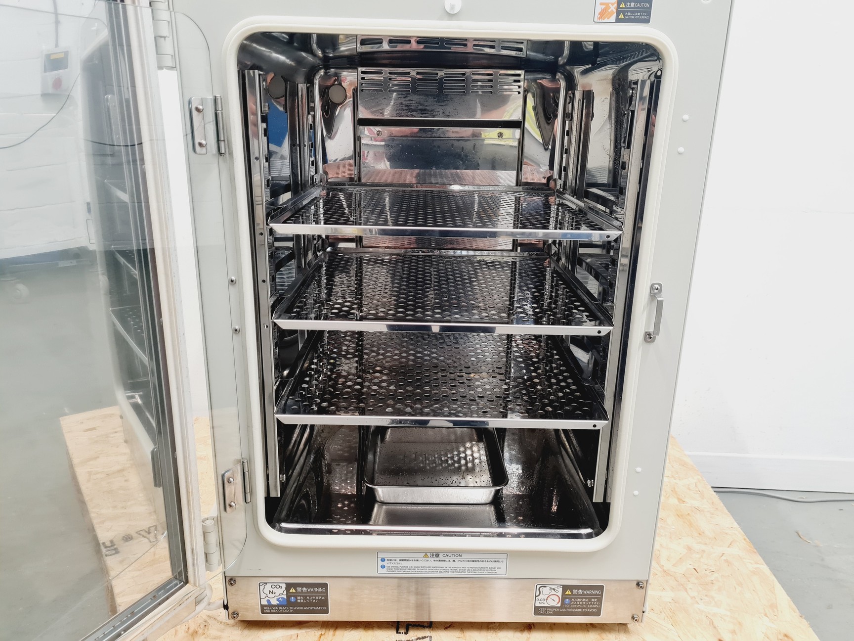 Image of Panasonic CO2 Incubator MCO-18AC-PE