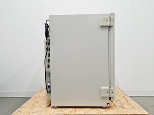 Thumbnail image of Sanyo CO2 Incubator MCO-18AIC (UV) Lab