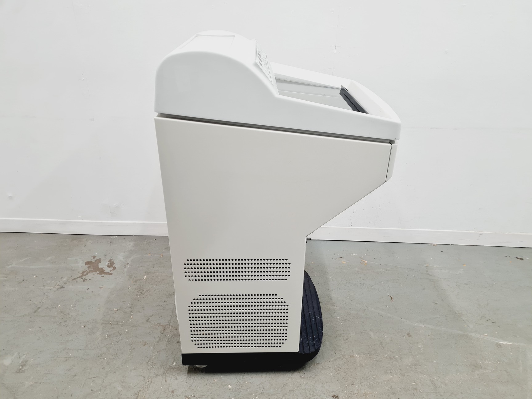 Image of Leica CM 1850 UV Cryostat