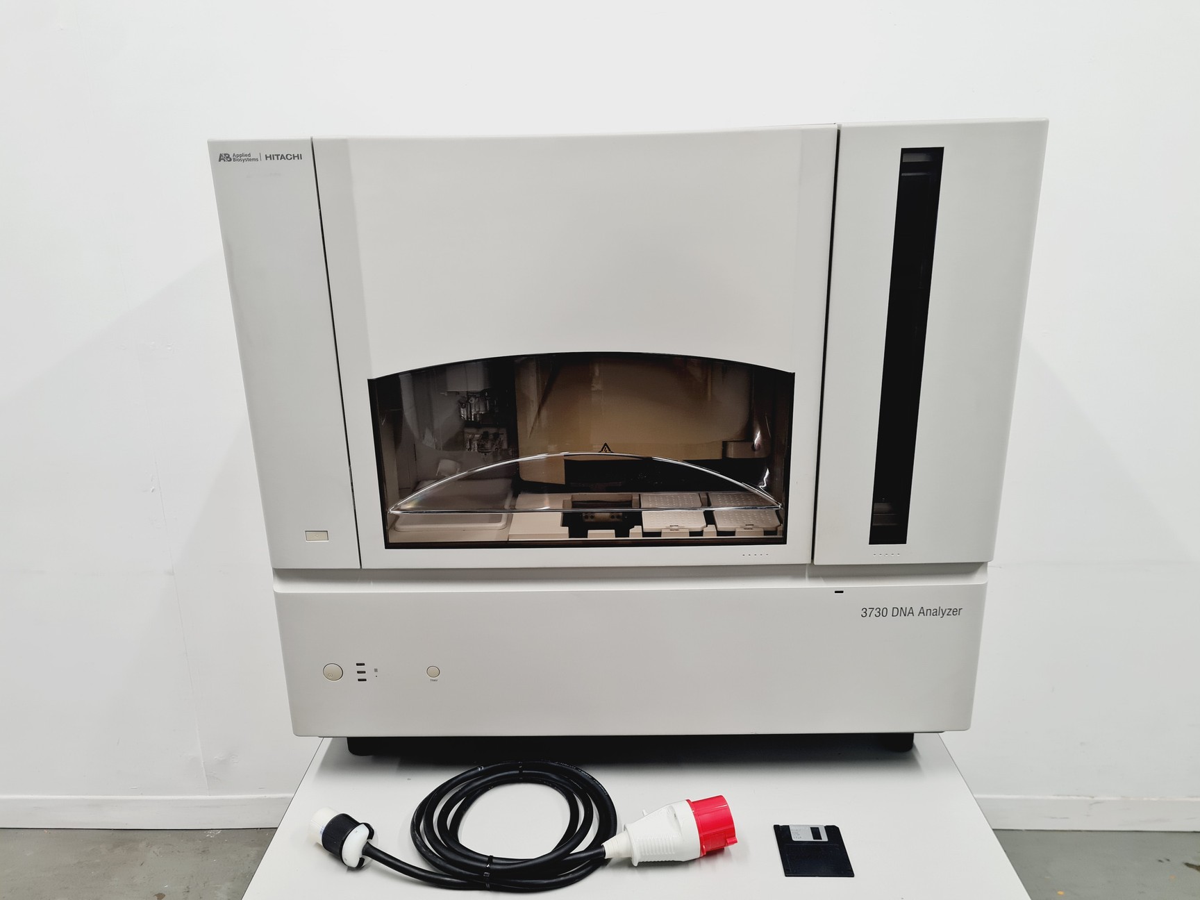 Image of Applied Biosystems 3730 DNA Analyzer Lab