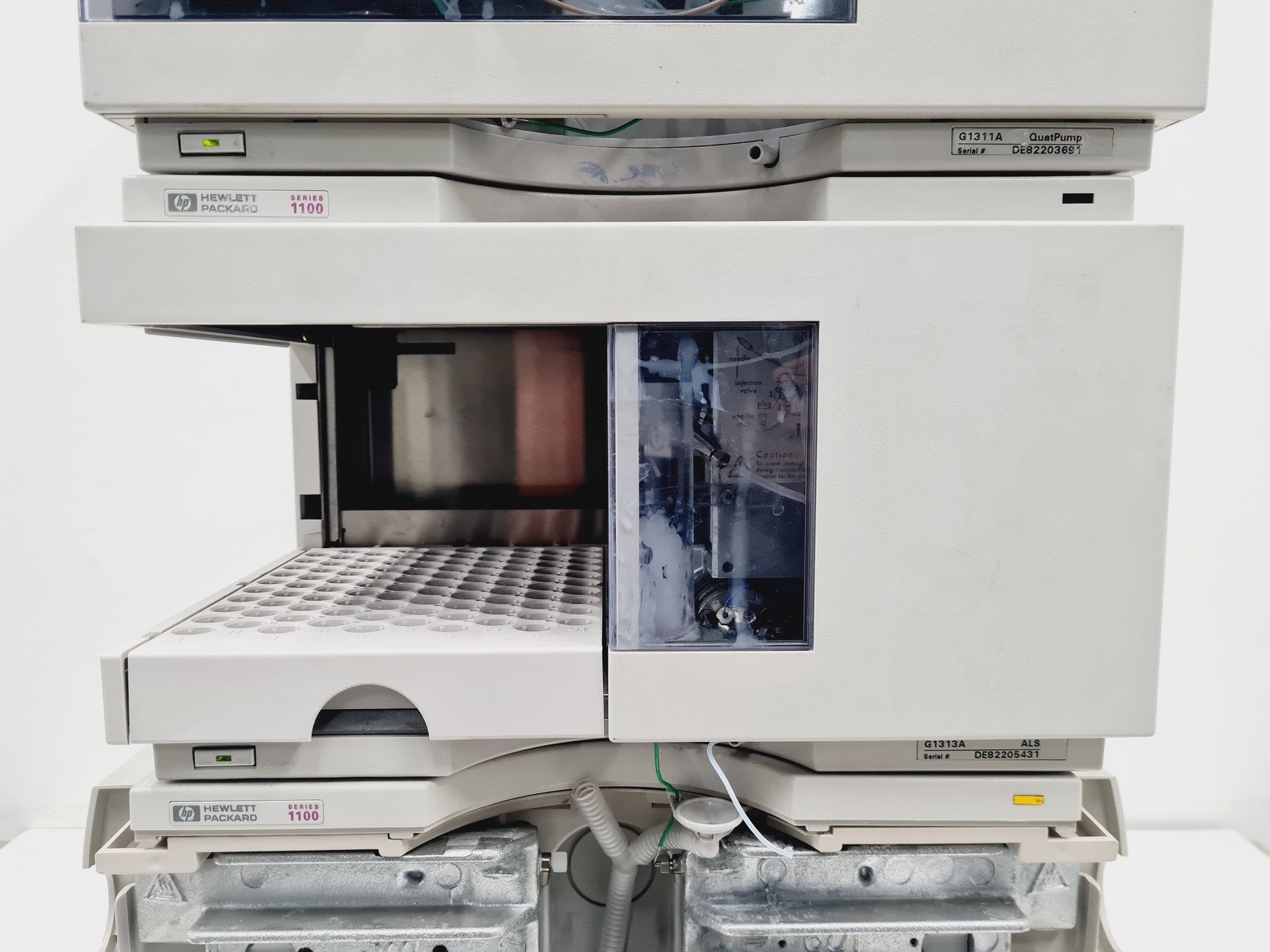 Image of Hewlett Packard Series 1100 HPLC System - FLD, Degasser, QuatPump, ALS, ColComp