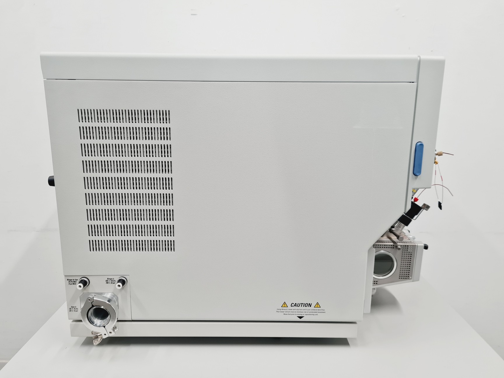 Image of Thermo TSQ Quantum Access Max Mass Spectrometer Lab