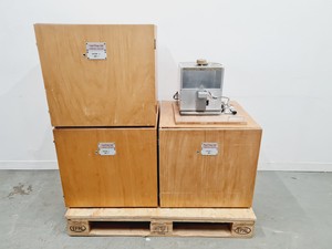 Thumbnail image of 7 x Nine Hole Nose Poke Feeder Arrays (Mixed Brands) 