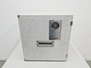 Thumbnail image of 7 x Nine Hole Nose Poke Feeder Arrays (Mixed Brands) 