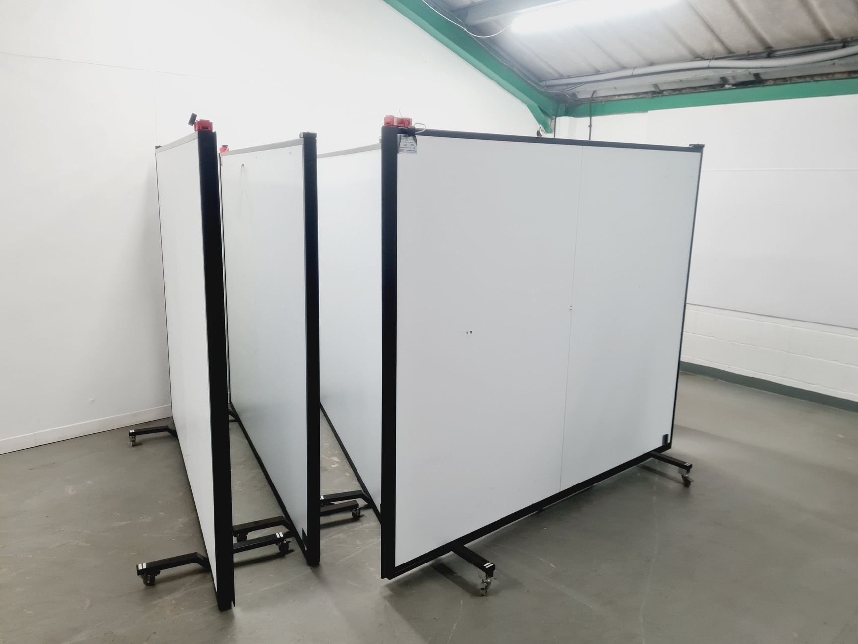 Image of 16 × Large Lasermet Heavy Duty Laser Blocking Screen