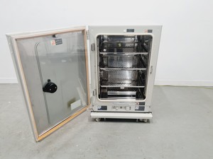 Thumbnail image of Sanyo O2/CO2 Incubator MC0-18M