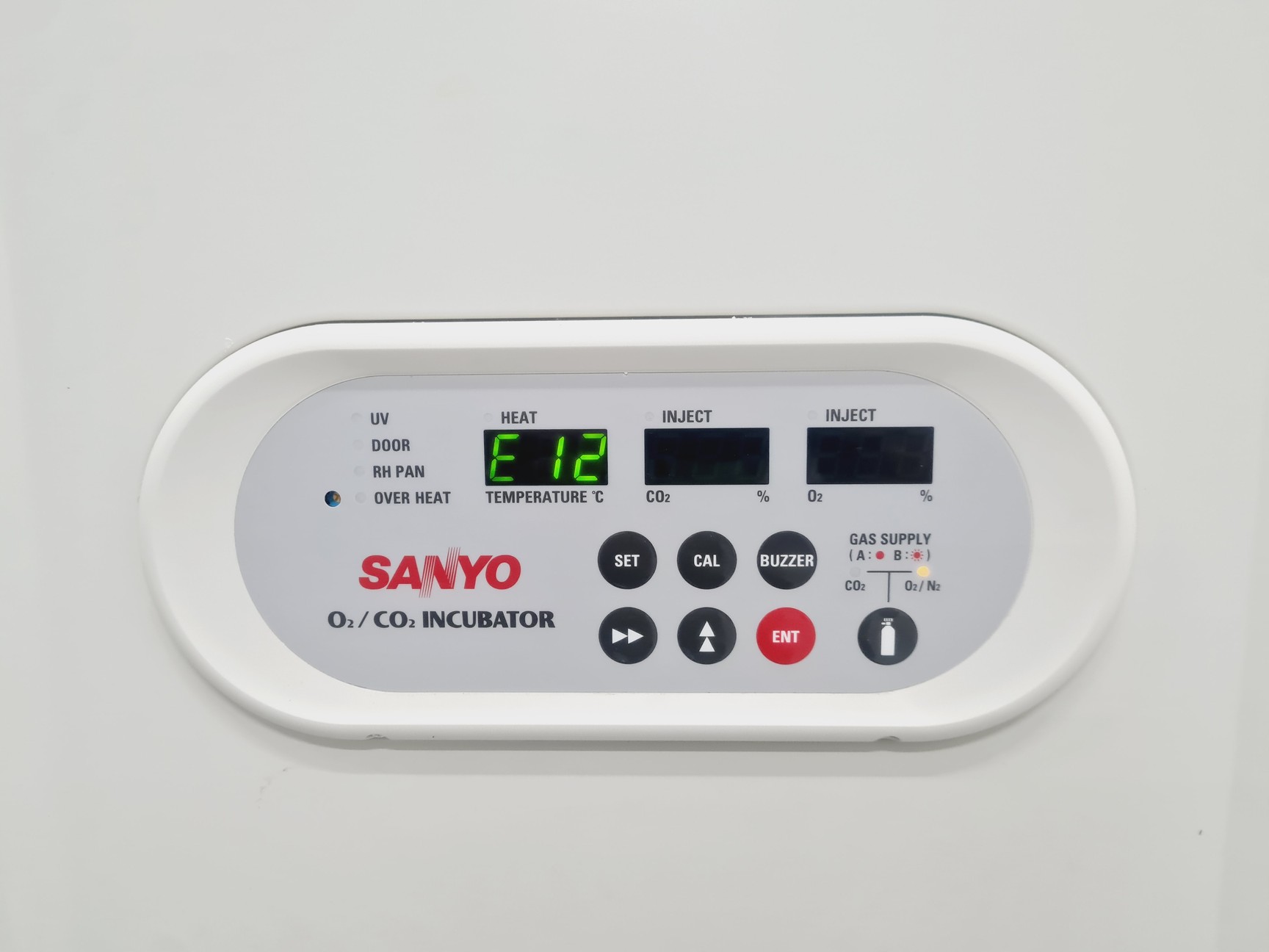 Image of Sanyo O2/CO2 Incubator MC0-18M