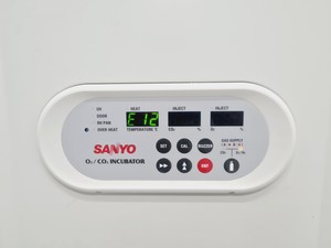 Thumbnail image of Sanyo O2/CO2 Incubator MC0-18M