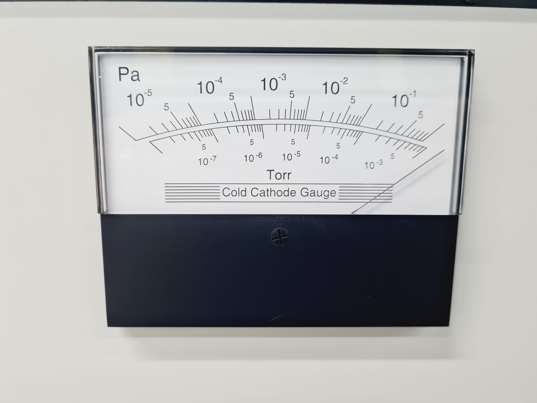 Image of Gatan Turbo Pumping Station Model 655