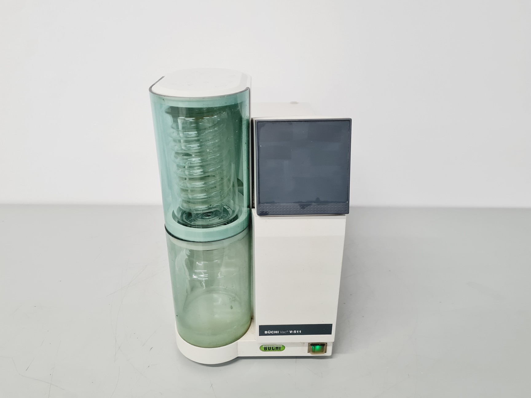 Image of Buchi Vac V-511 Rotavapor Vacuum Pump Lab