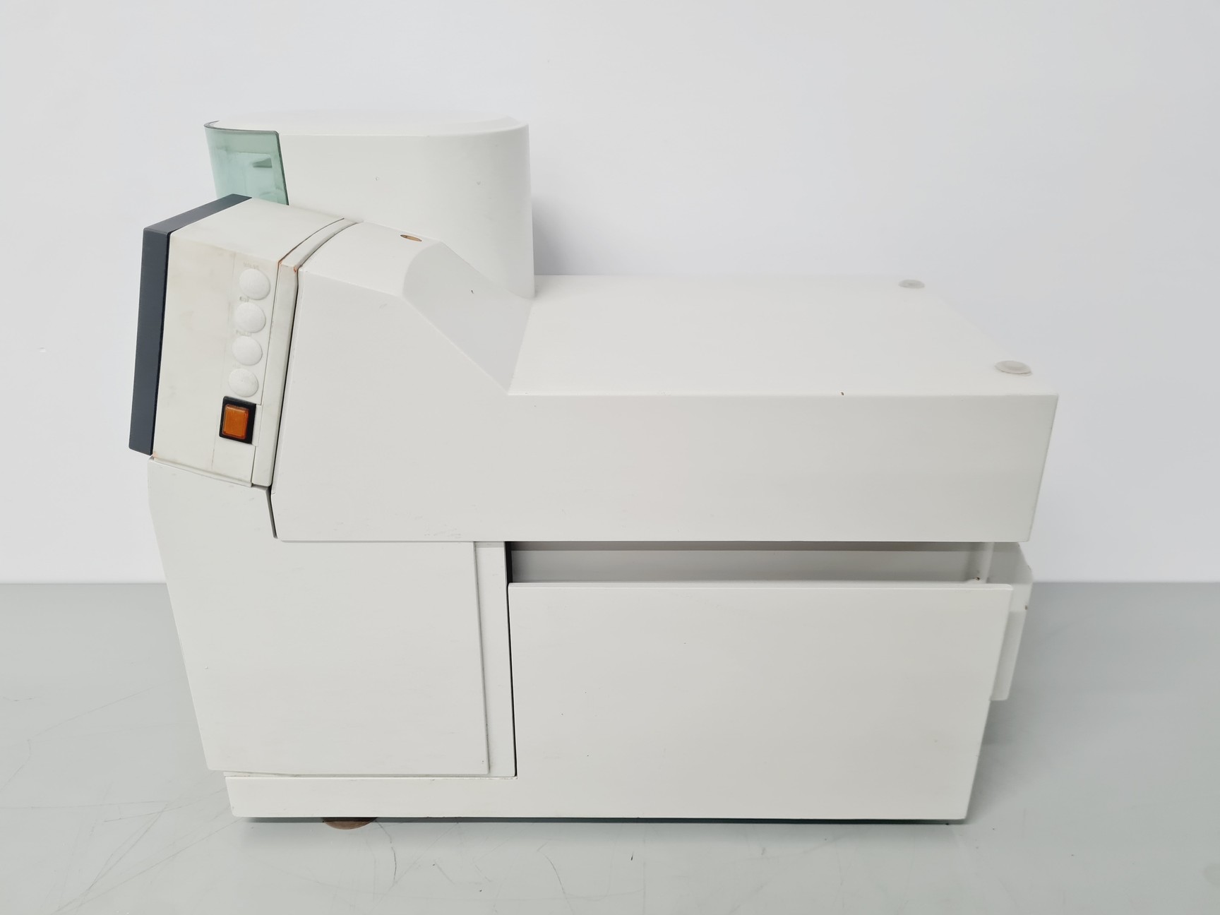 Image of Buchi Vac V-511 Rotavapor Vacuum Pump Lab