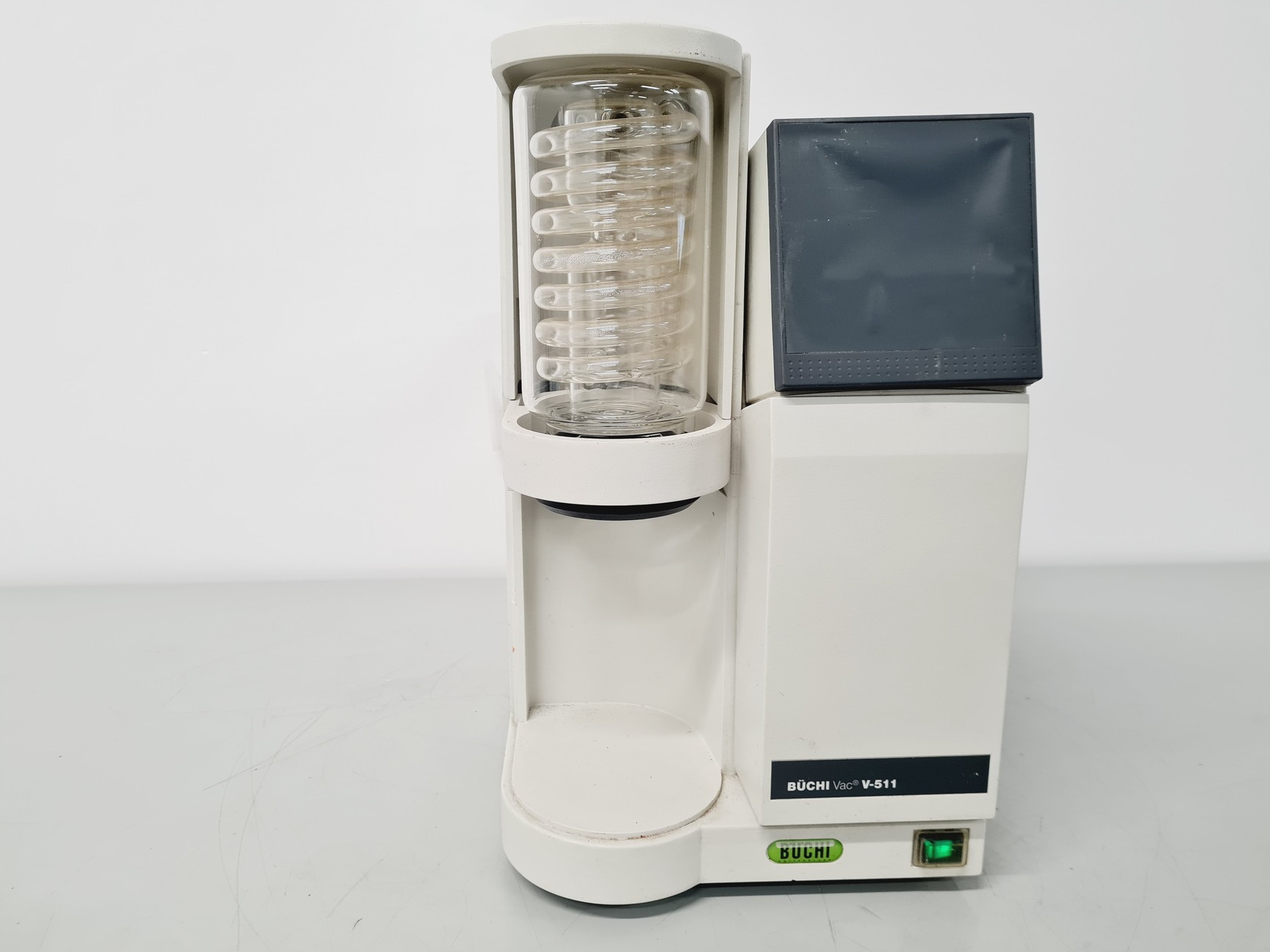 Image of Buchi Vac Type V-511 Rotavapor Vacuum Pump Lab