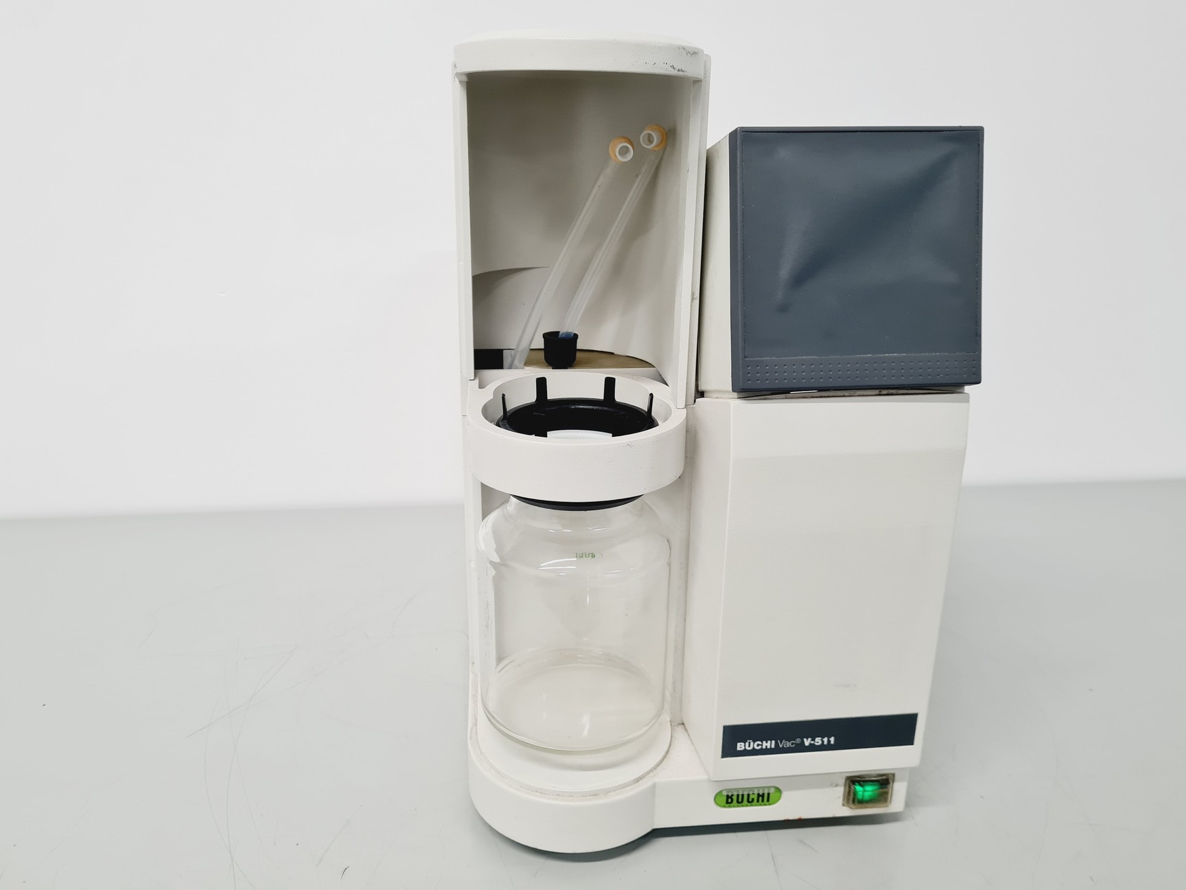 Image of Buchi Vac Mo. V-511 Rotavapor Vacuum Pump Lab
