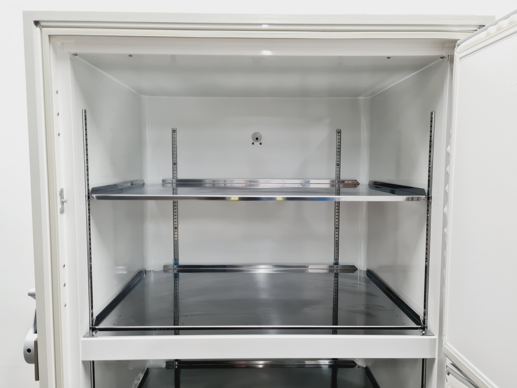 Image of Sanyo VIP Series MDF-U73V -80˚c Ultra Low Temperature (ULT) Freezer