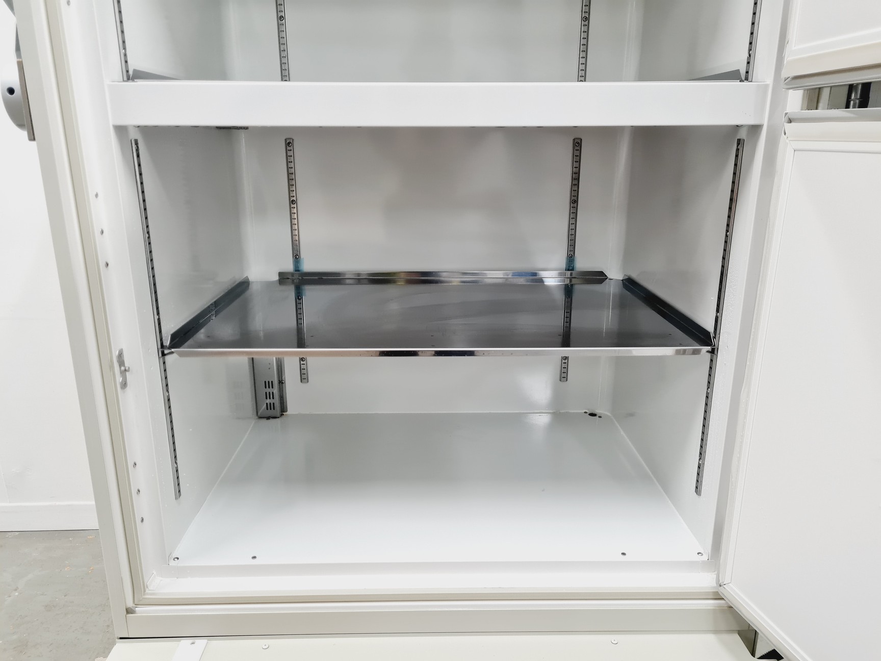 Image of Sanyo VIP Series MDF-U73V -80˚c Ultra Low Temperature (ULT) Freezer
