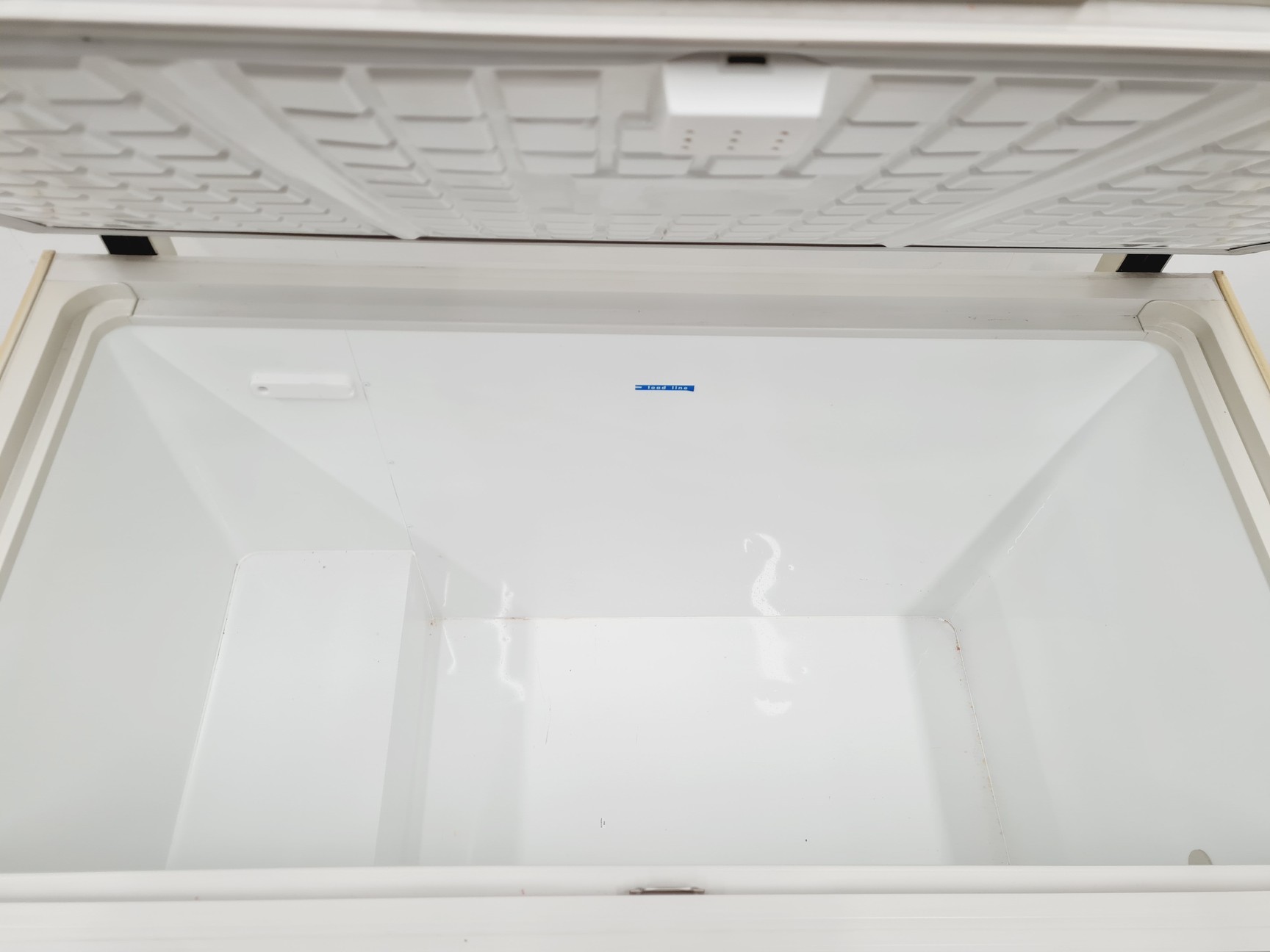 Image of Sanyo MDF-435 Medical Ultra-Low Chest Freezer -45ºc Lab