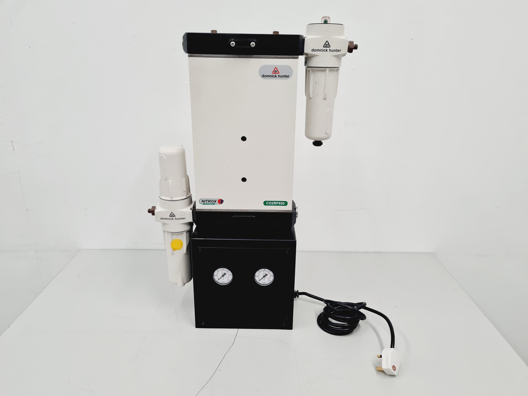 Image of Domnick Hunter C02RP850 CO2 Free Air Generator