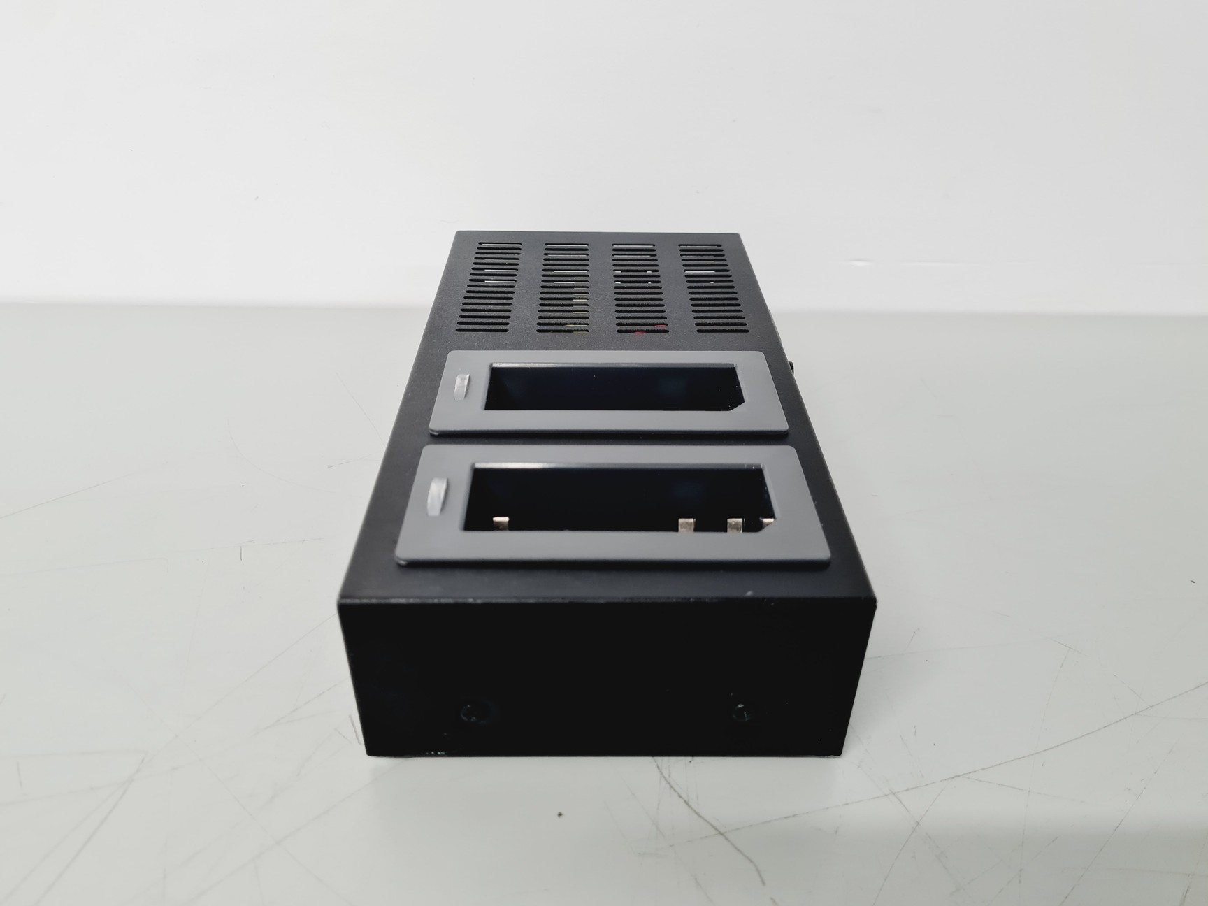 Image of 664 Sound Devices with Swit SC-302 Battery Charger Kit