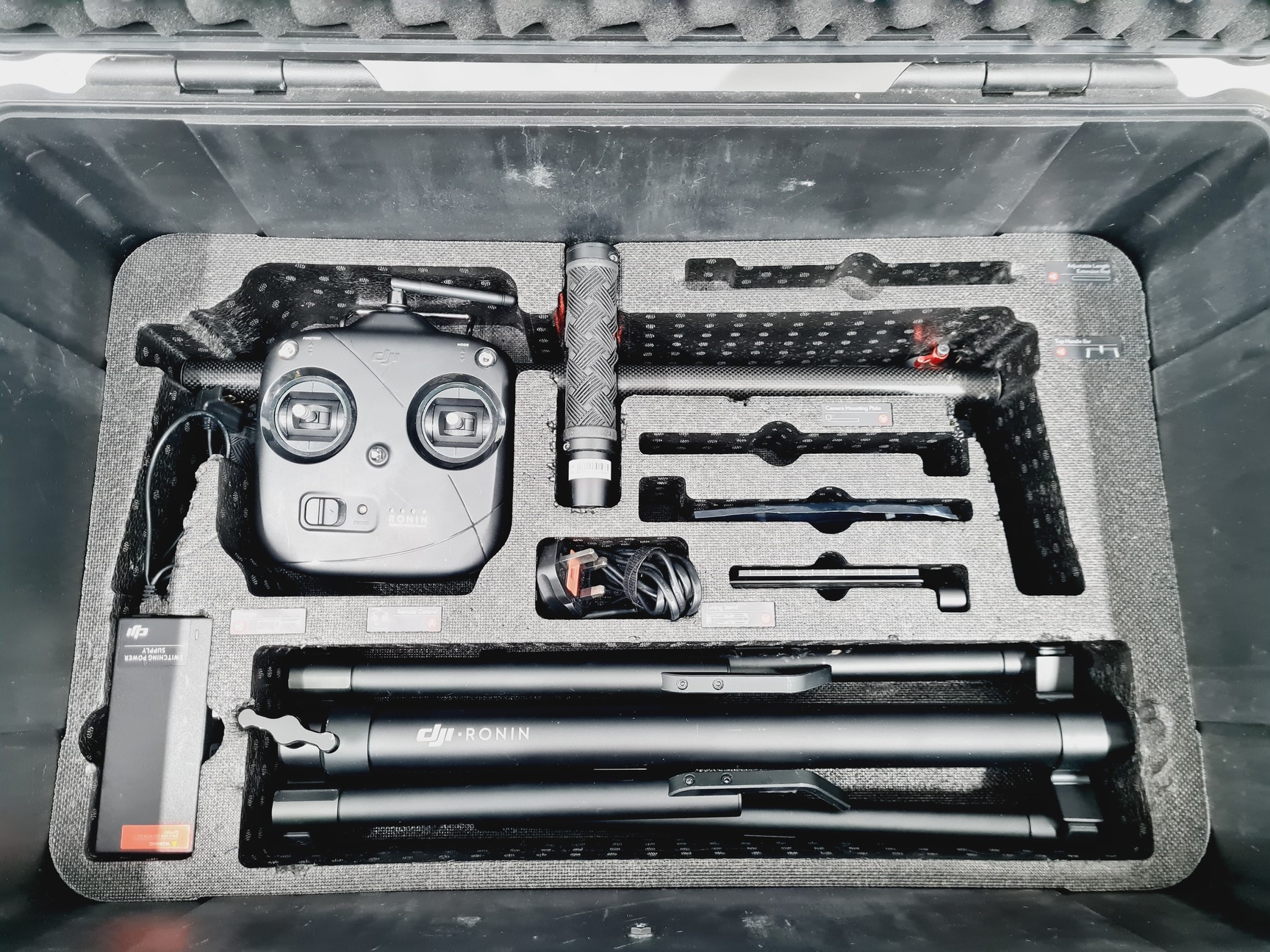 Image of DJI Ronin-R-16 Professional Handheld Camera Stabilised Gimbal System