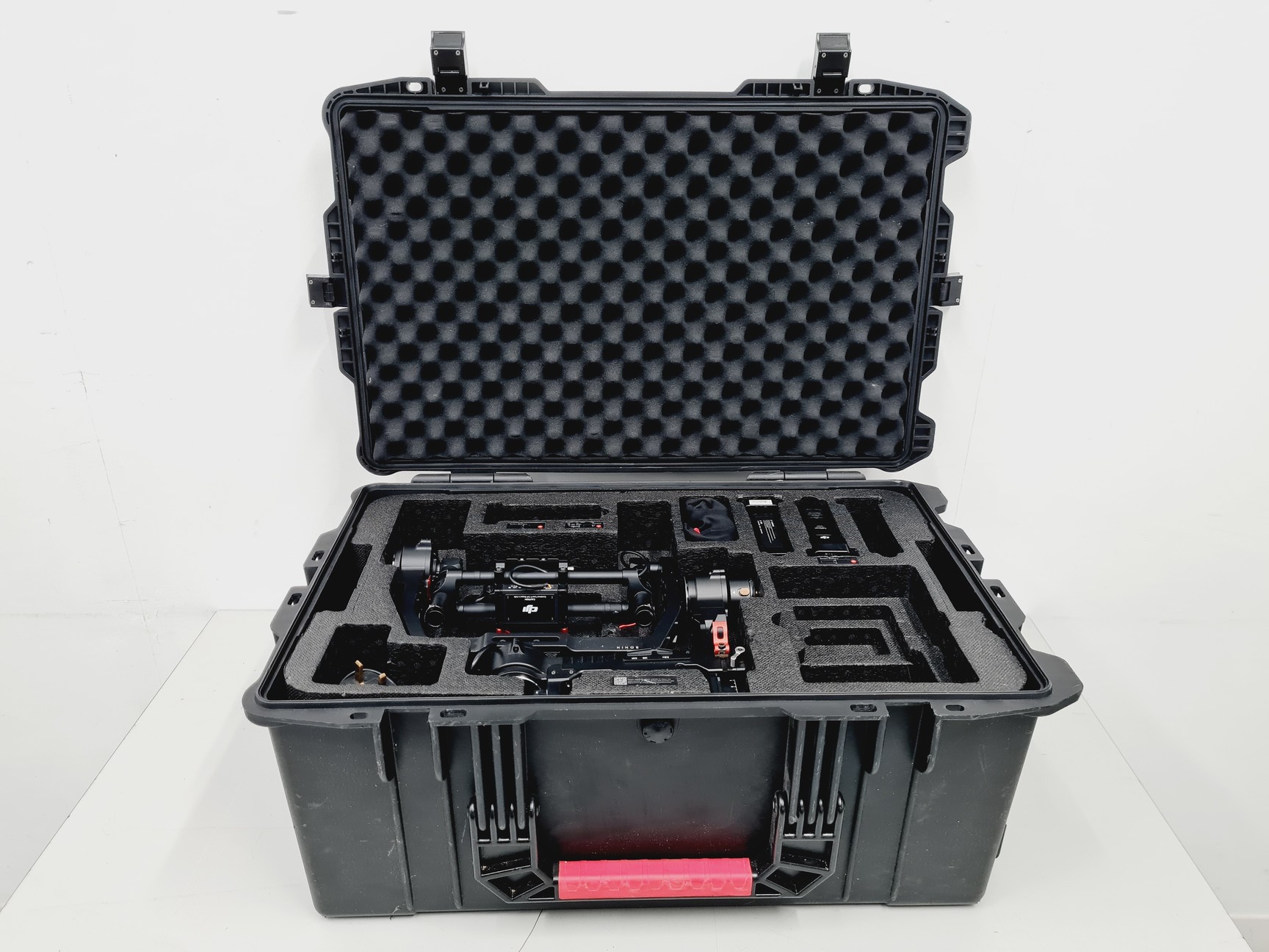Image of DJI Ronin-R-16 Professional Handheld Camera Stabilised Gimbal System