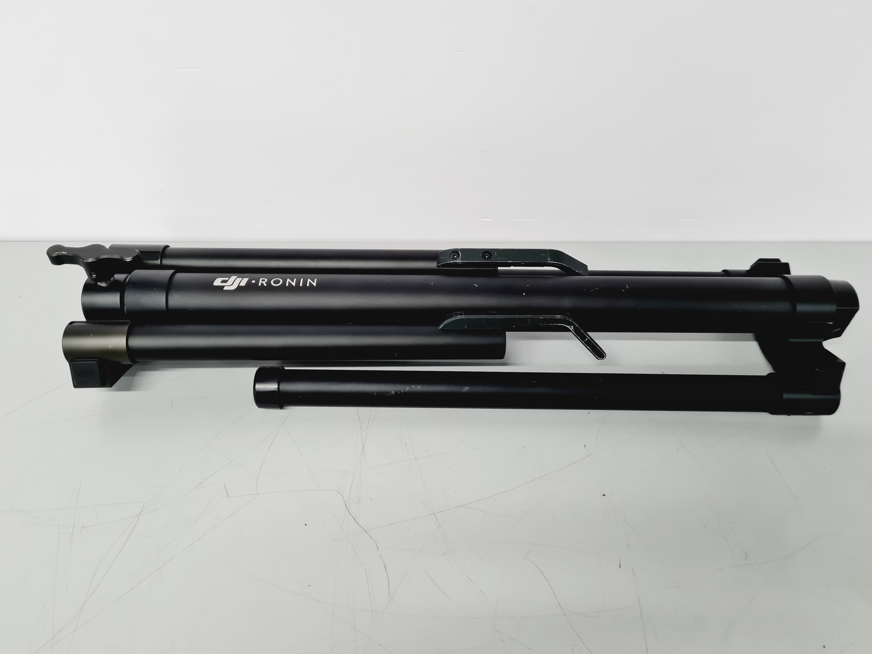 Image of DJI Ronin-R-16 Professional Handheld Camera Stabilised Gimbal System