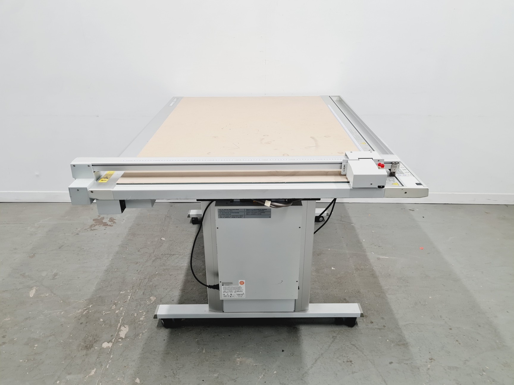 Image of Graphtec Cutting Pro FC2250-120 Plotter