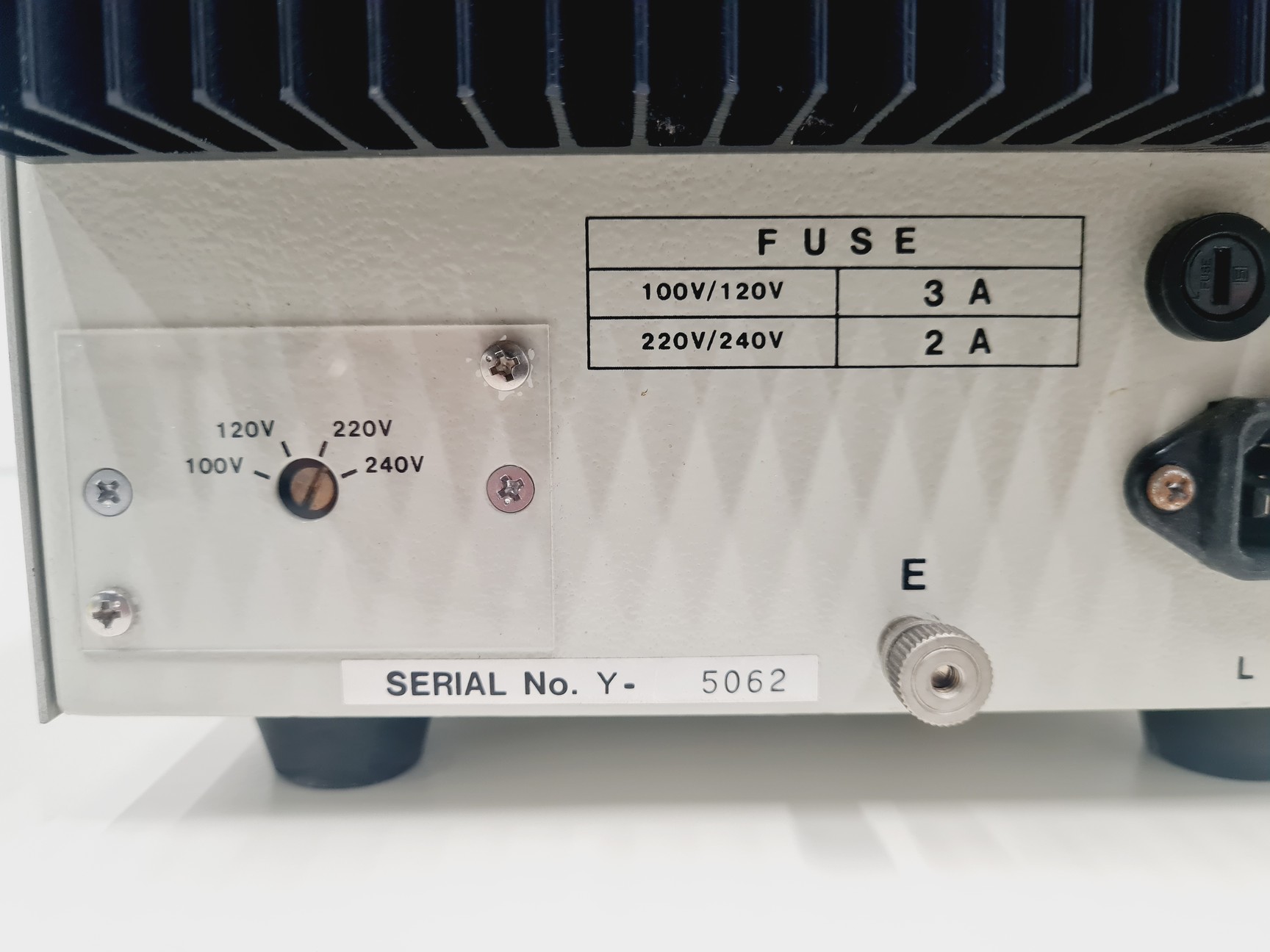 Image of Nikon Diaphot Inverted Microscope w/ 1 x Objective & Lamp PSU HBO-100W/2