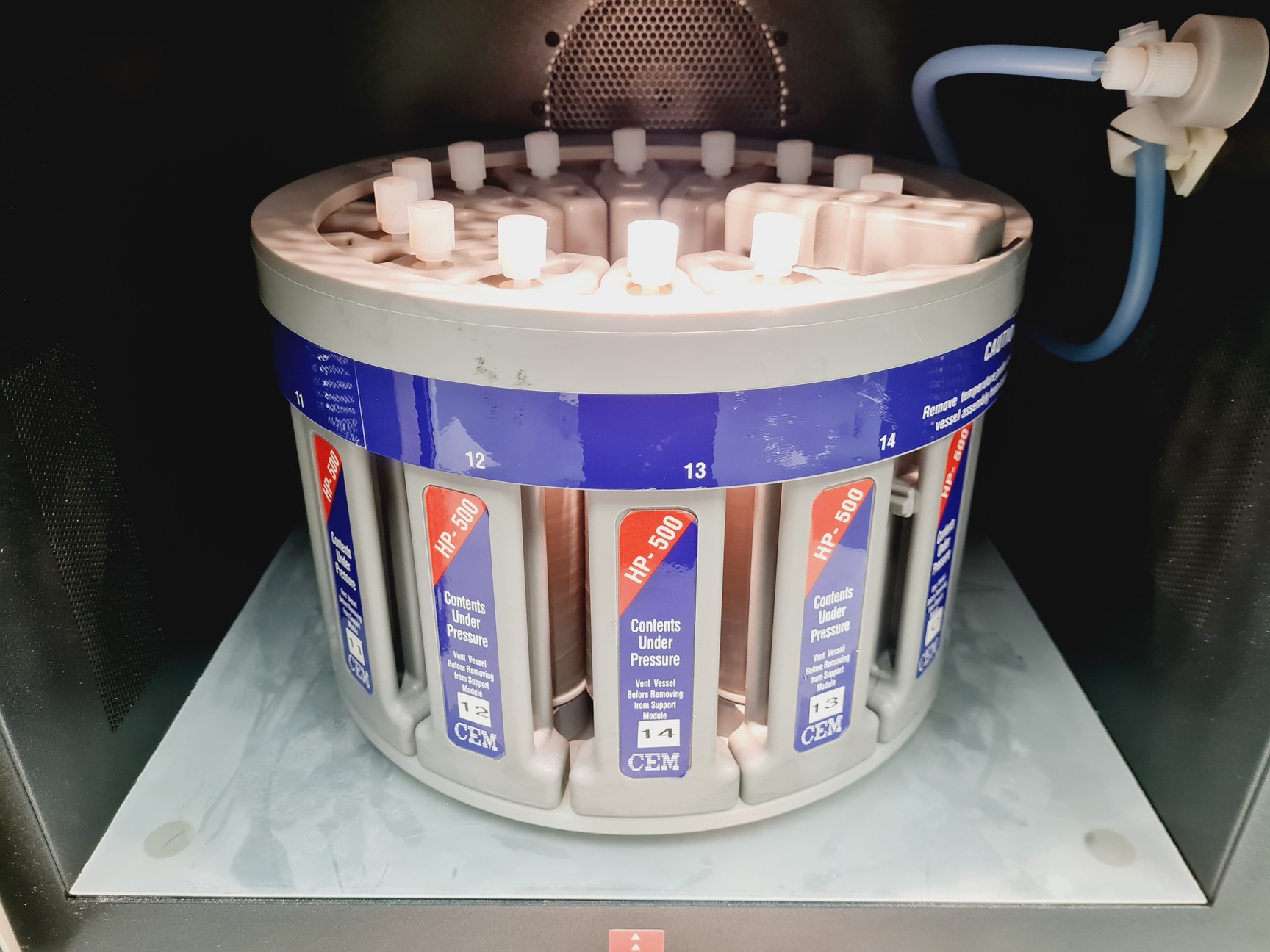 Image of CEM MARS 5 Microwave Accelerated Reaction System