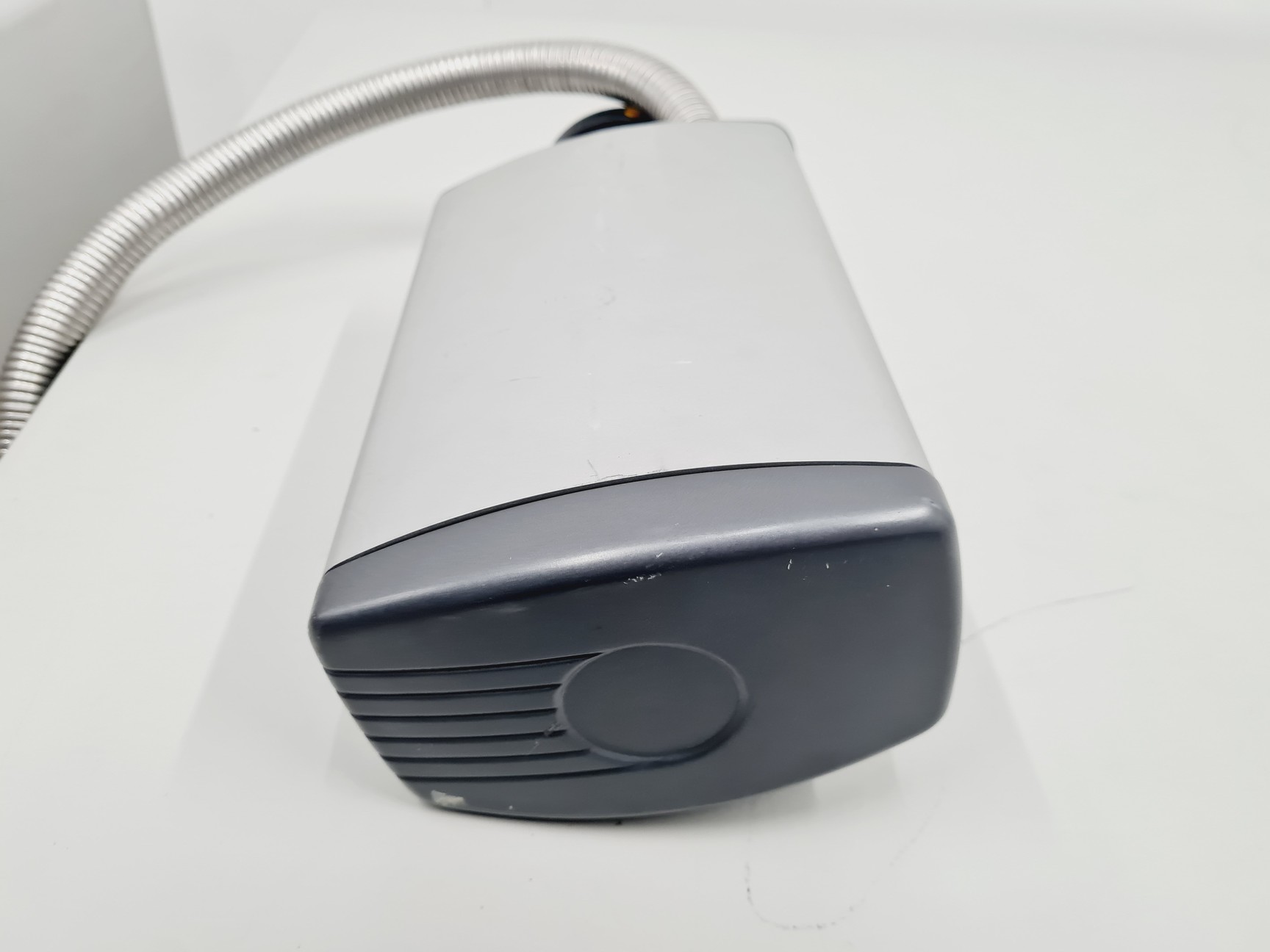 Image of BioRad MRAG2 Radiance Confocal Laser System Lab