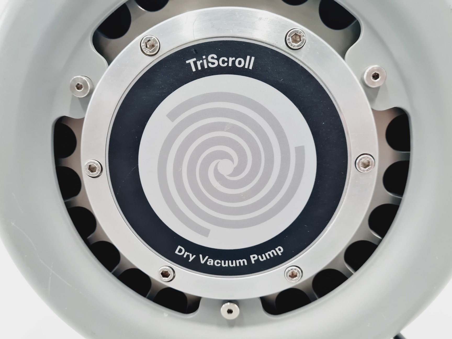 Image of Agilent TriScroll Dry Vacuum Pump