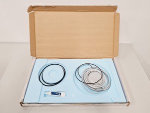 Thumbnail image of Agilent TriScroll Dry Vacuum Pump