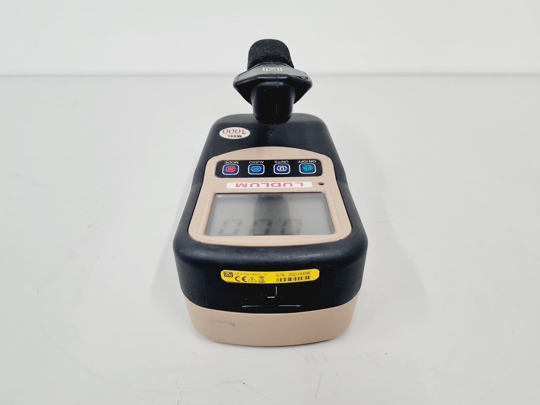 Ludlum Model 3000 Digital Survey Meter Lab