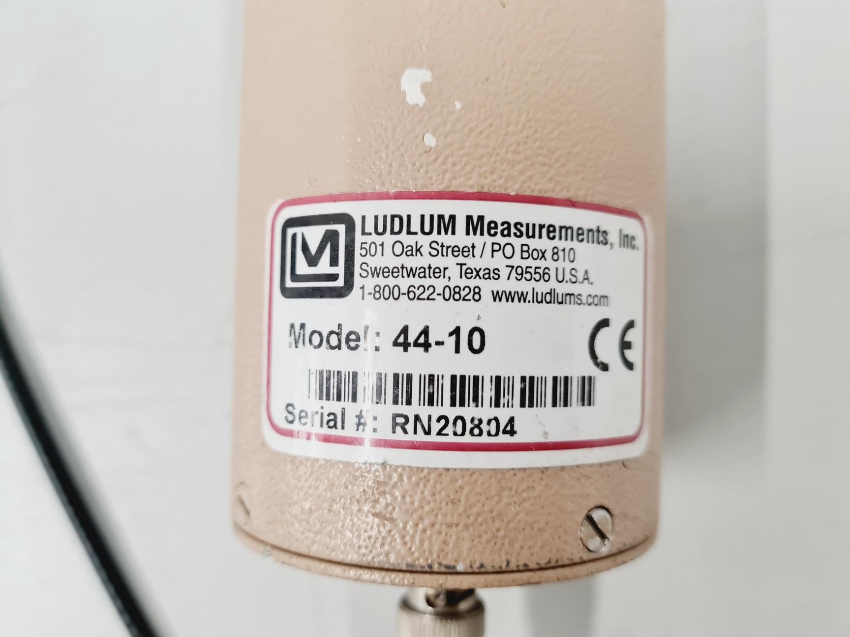 Image of Ludlum Model 3000 Digital Survey Meter Lab